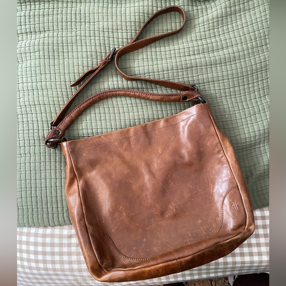 Frye Melissa Hobo in Cognac